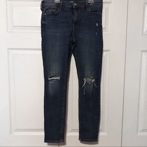 Old Navy Rockstar Super Skinny Distressed Denim
